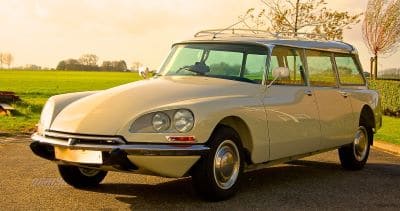 Classic Cars for Dogs: Citroën DS Safari